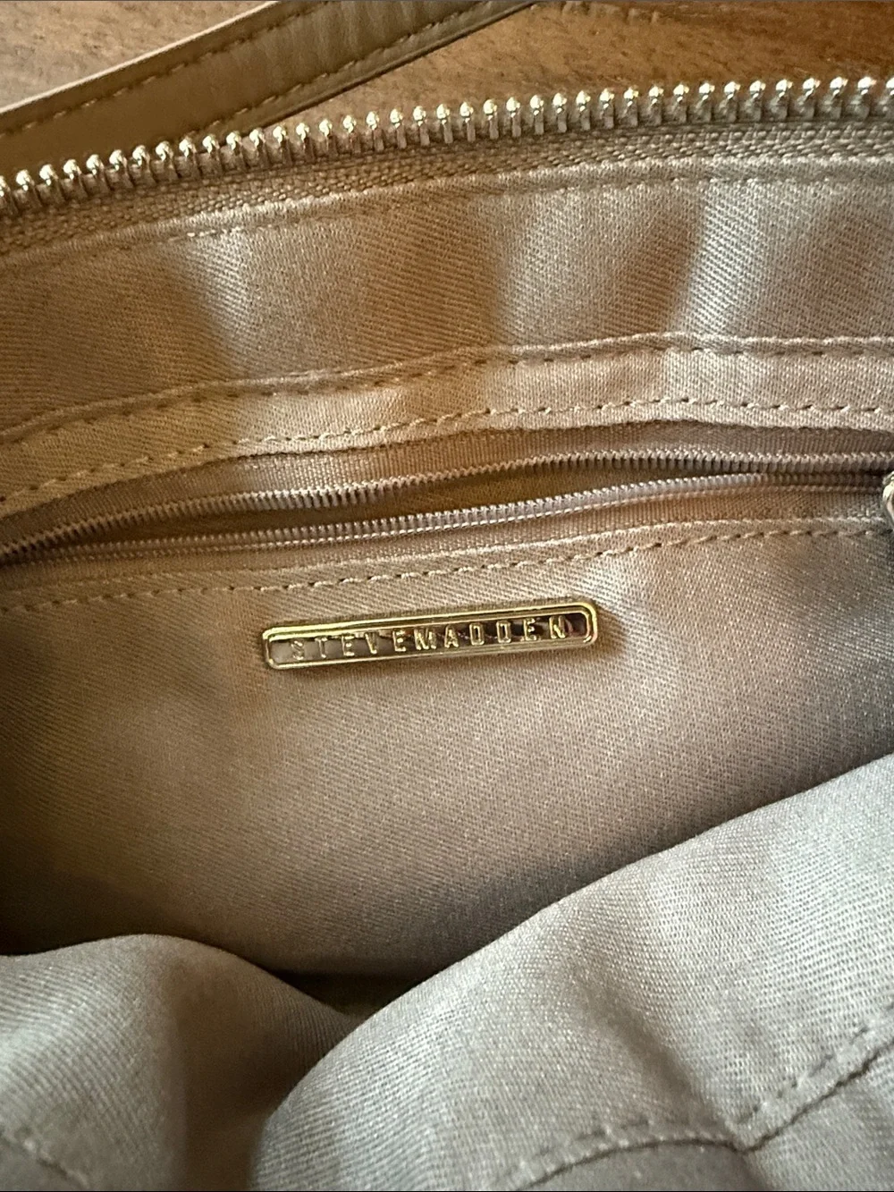 NWT - Steve Madden Gray SM Embossed Purse